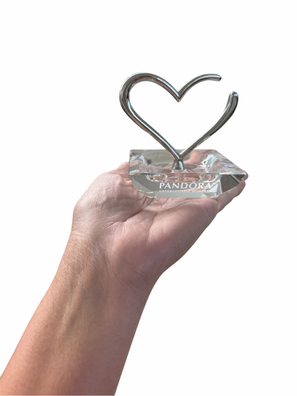 Pandora Silver Heart Jewelry Holder with Clear Base. Limited edition Pandora